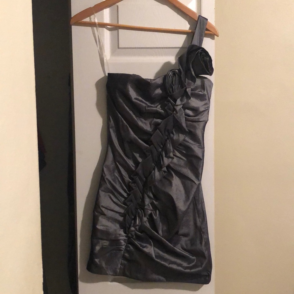 One shoulder formal dress